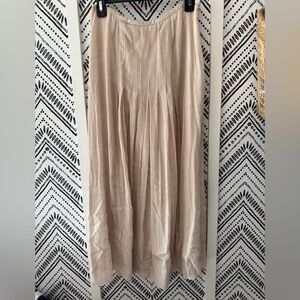 Chic Beige Maxi Skirt